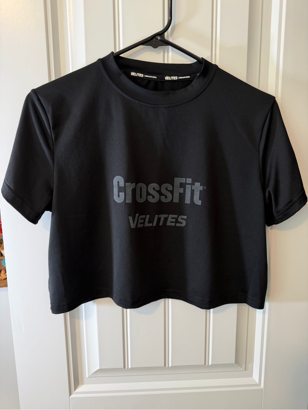 Velites CrossFit Holo Crop Tee - Black - Like New - Size M